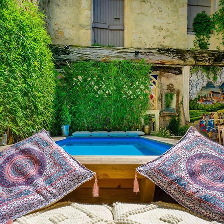 Champagne House - Elegance, Luxury And Charm Bed & Breakfast Condom Exterior photo