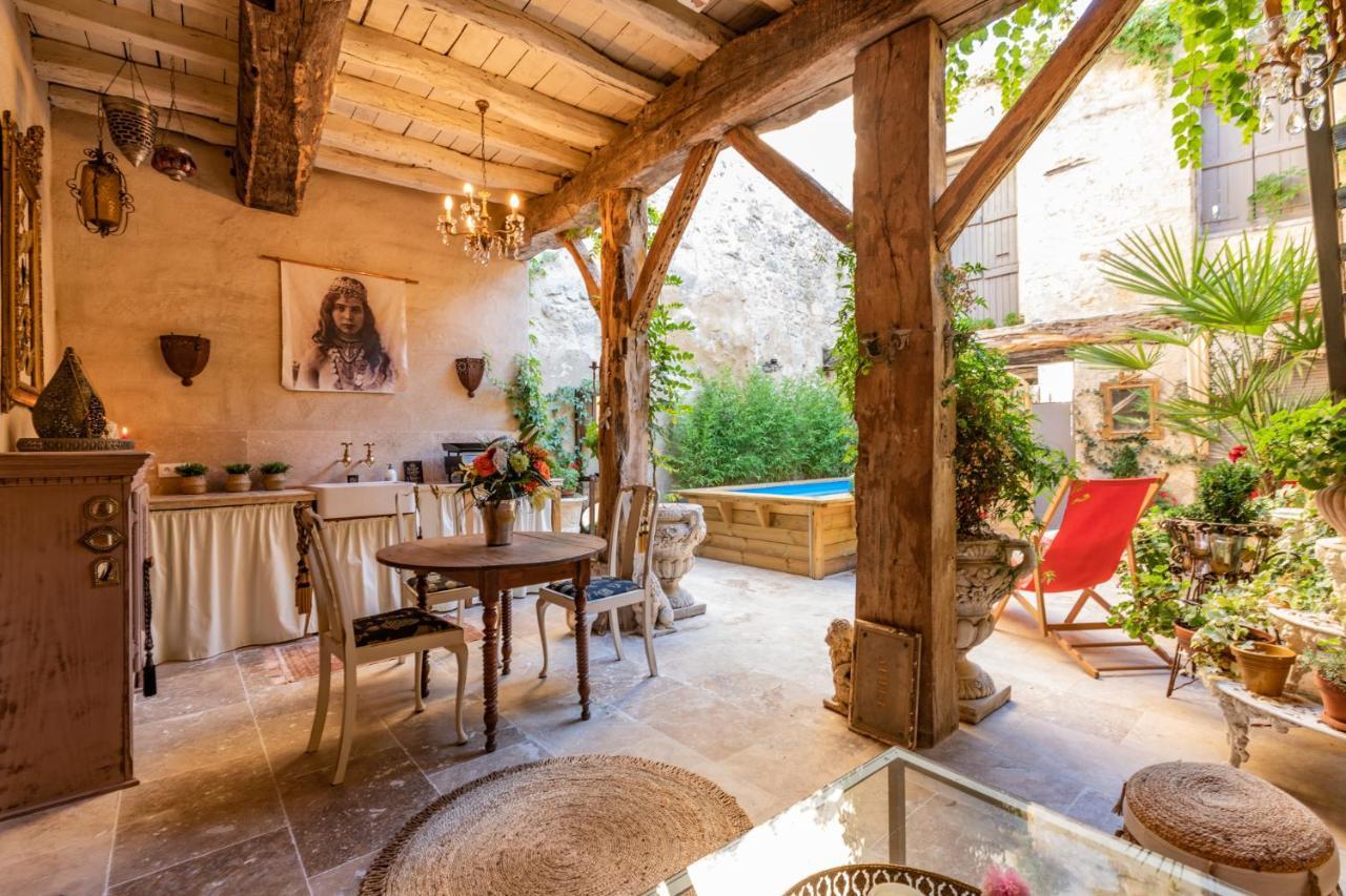 Champagne House - Elegance, Luxury And Charm Bed & Breakfast Condom Exterior photo